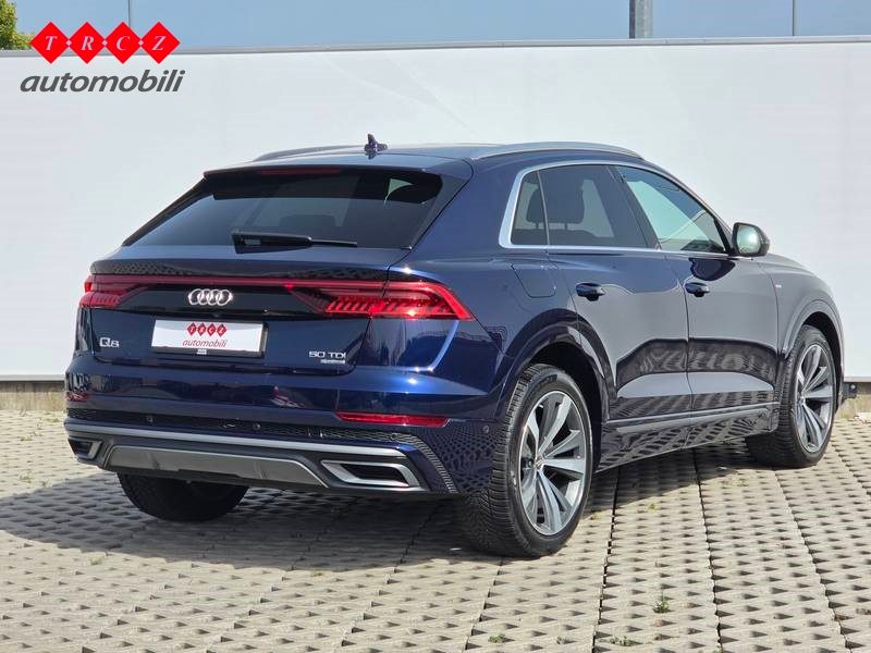 2019 Audi Q8 — fotografija 4