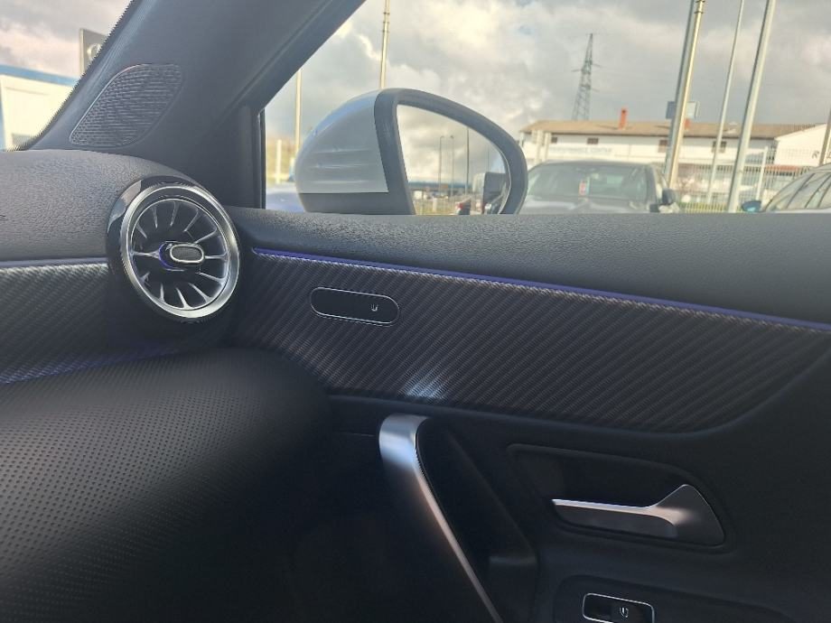 2023 Mercedes-Benz A-klasa — fotografija 10