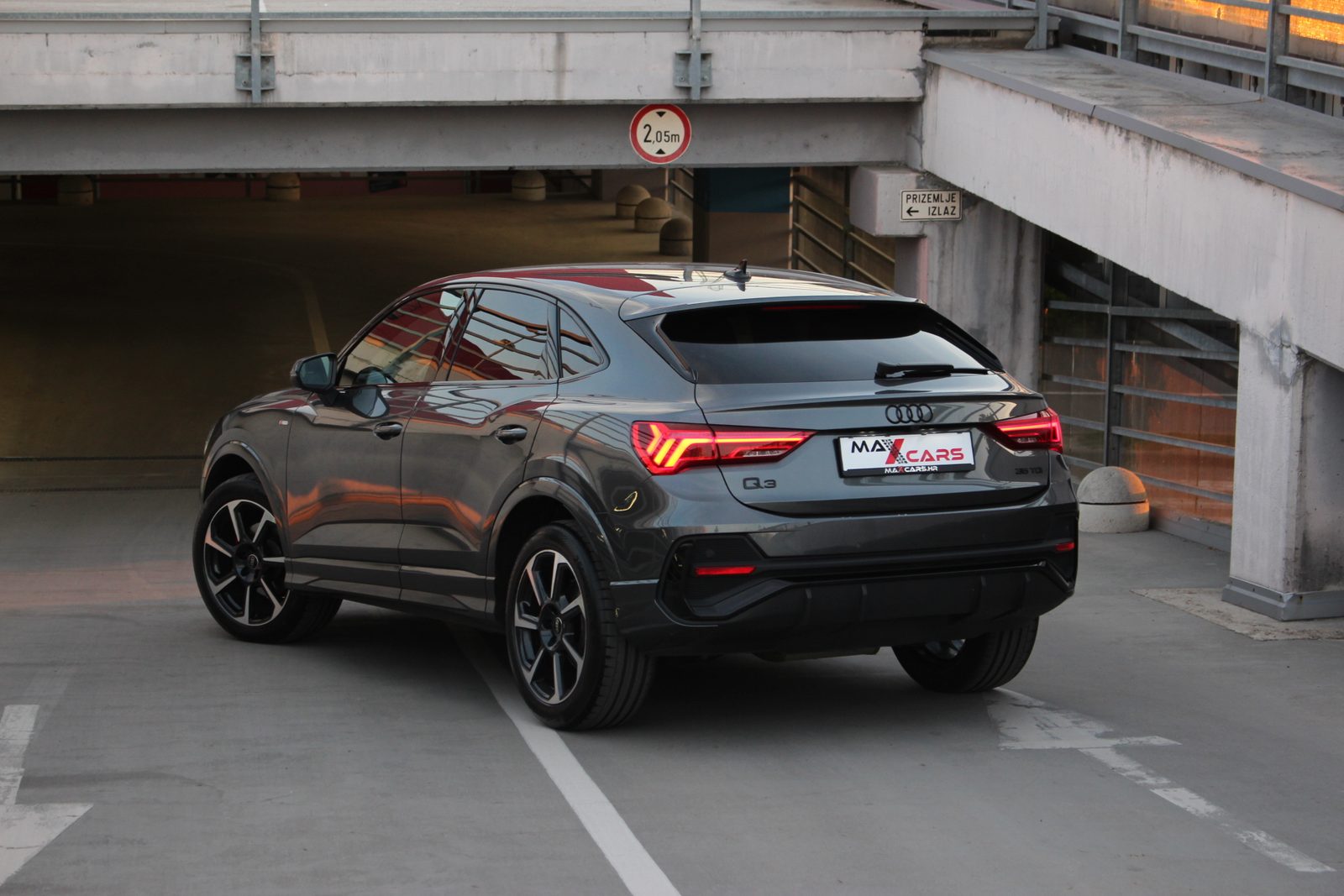 2025 Audi Q3 — fotografija 5