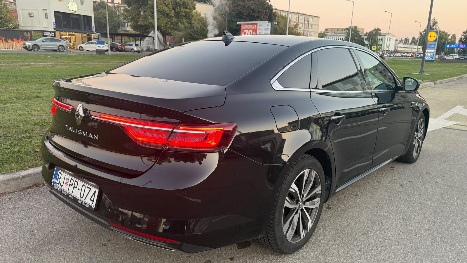 2021 Renault Talisman — fotografija 15