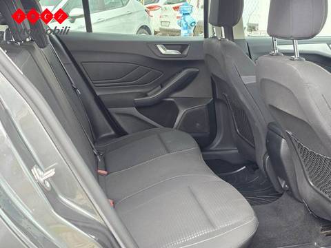 2020 Ford Focus — sličica 5