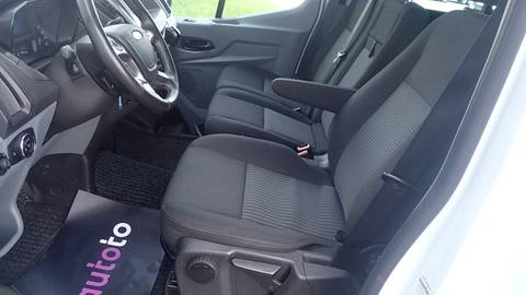 2017 Ford Transit — sličica 5