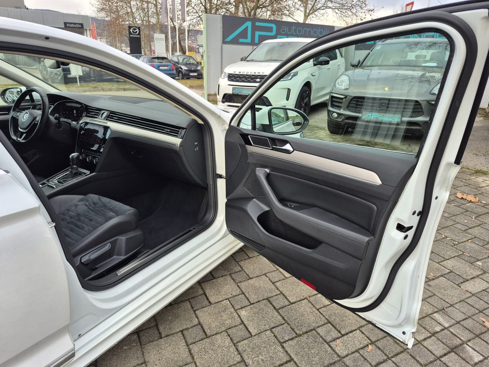 2018 Volkswagen Passat — fotografija 23