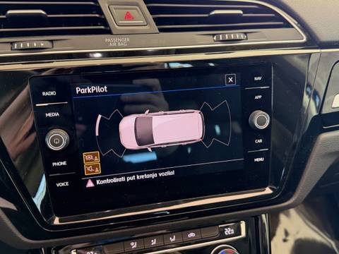 2019 Volkswagen Touran — sličica 30