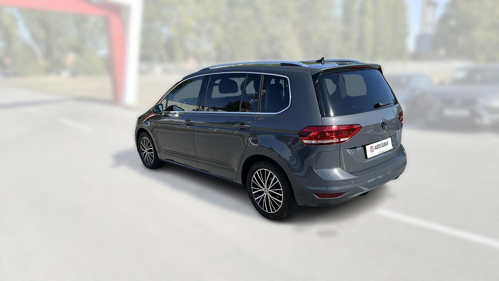 2022 Volkswagen Touran — fotografija 5