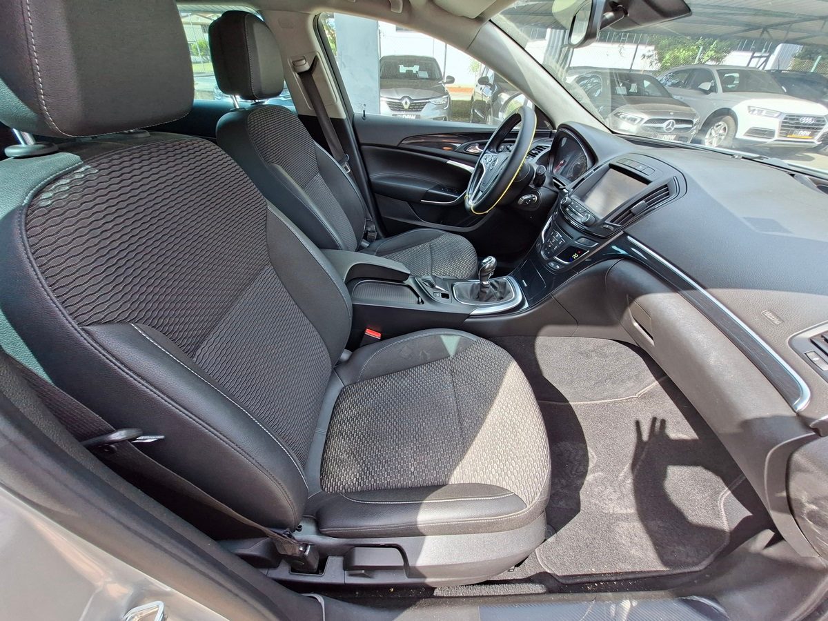2015 Opel Insignia — fotografija 16
