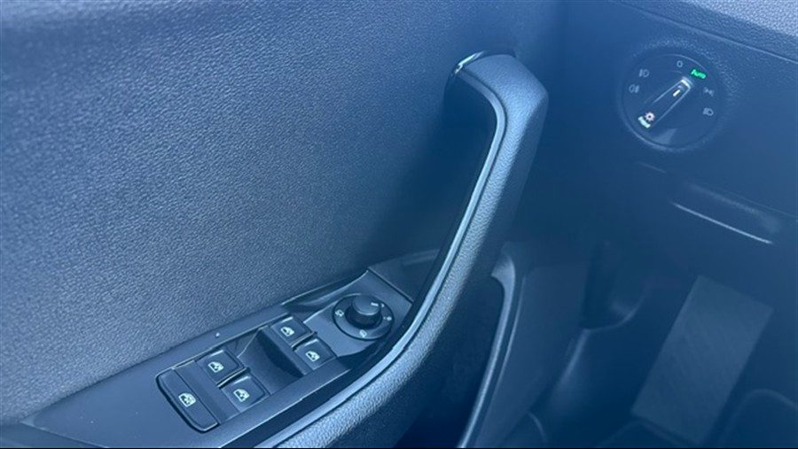 2022 Škoda Superb — fotografija 19
