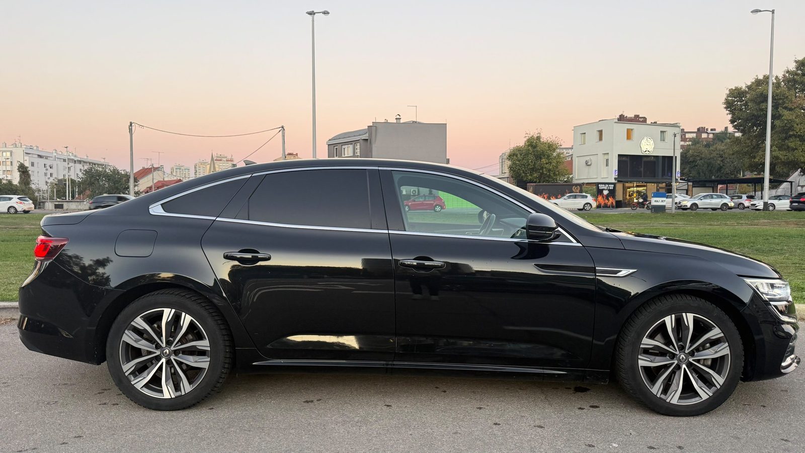 2021 Renault Talisman — fotografija 22