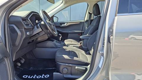 2021 Ford Kuga — sličica 6