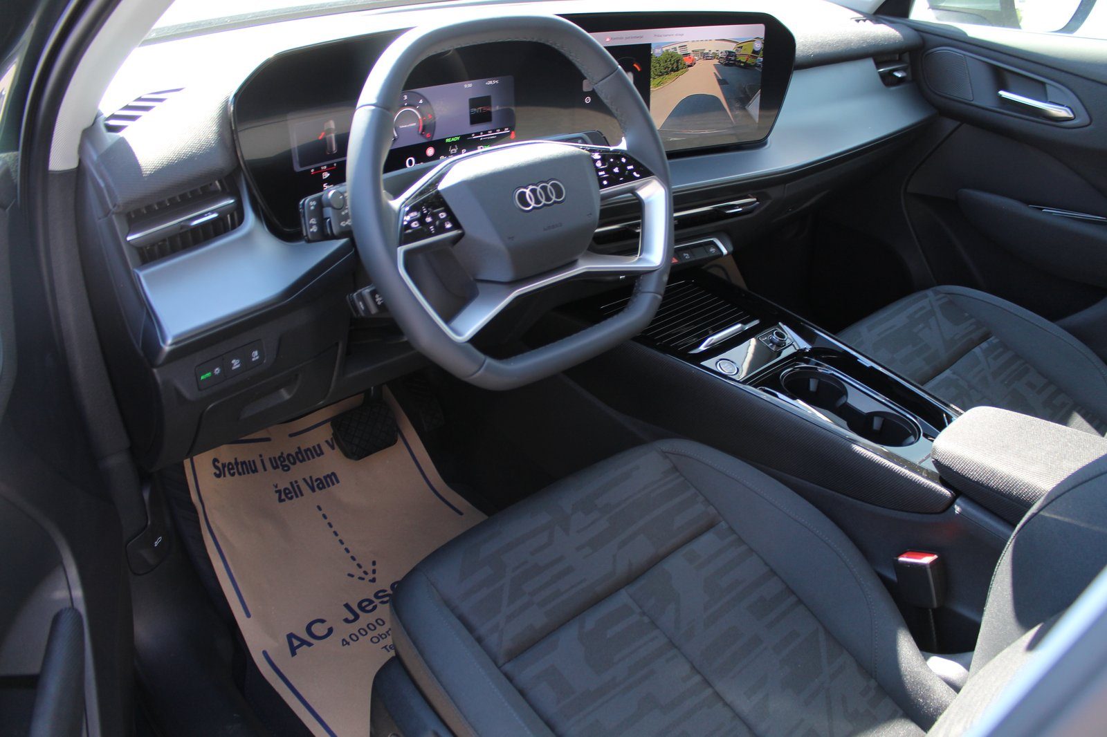 2026 Audi Q3 — fotografija 9