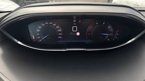 2023 Peugeot 5008 — sličica 19