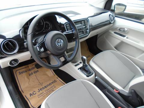 2017 Volkswagen up! — sličica 8