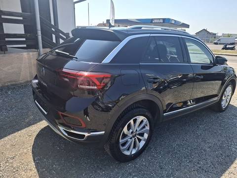2023 Volkswagen T-Roc — sličica 4