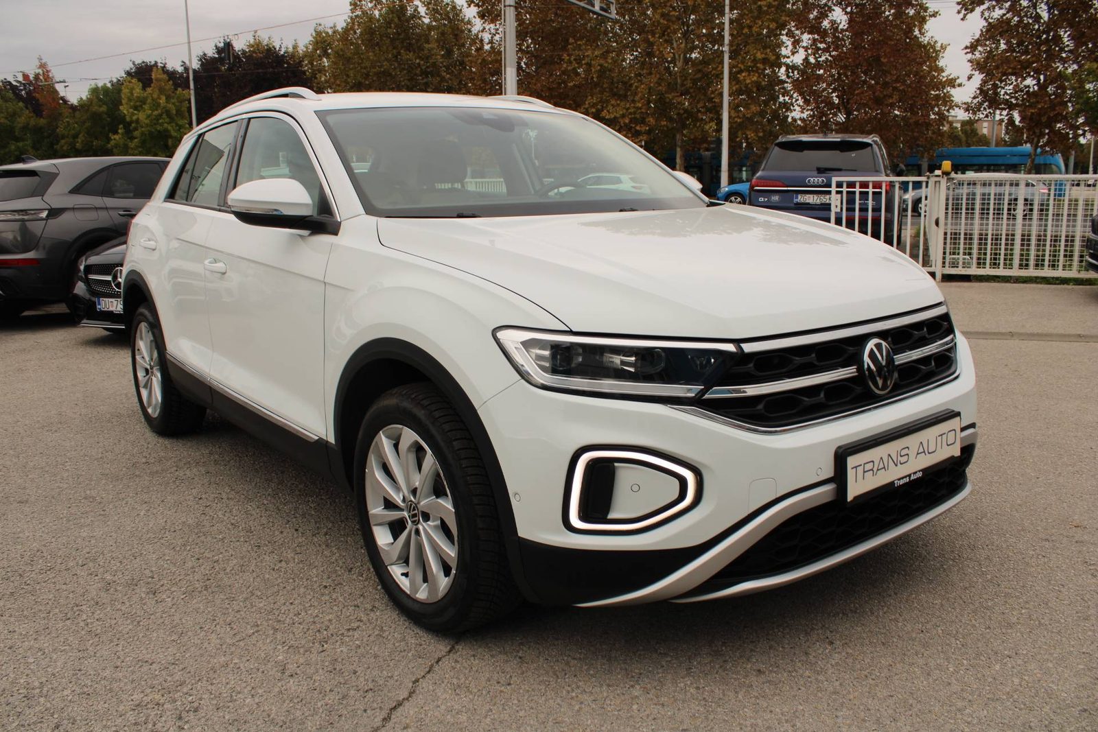 2023 Volkswagen T-Roc — fotografija 3