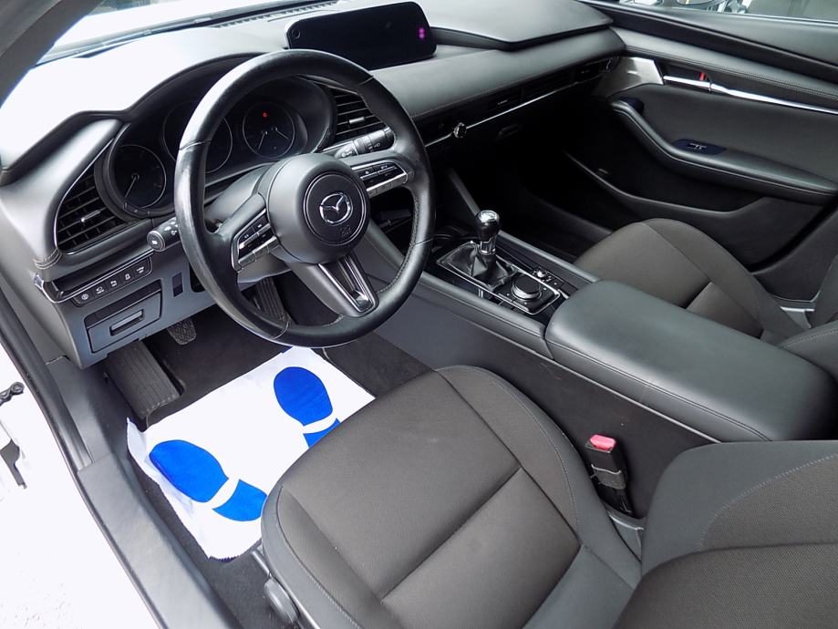 2019 Mazda 3 — fotografija 9