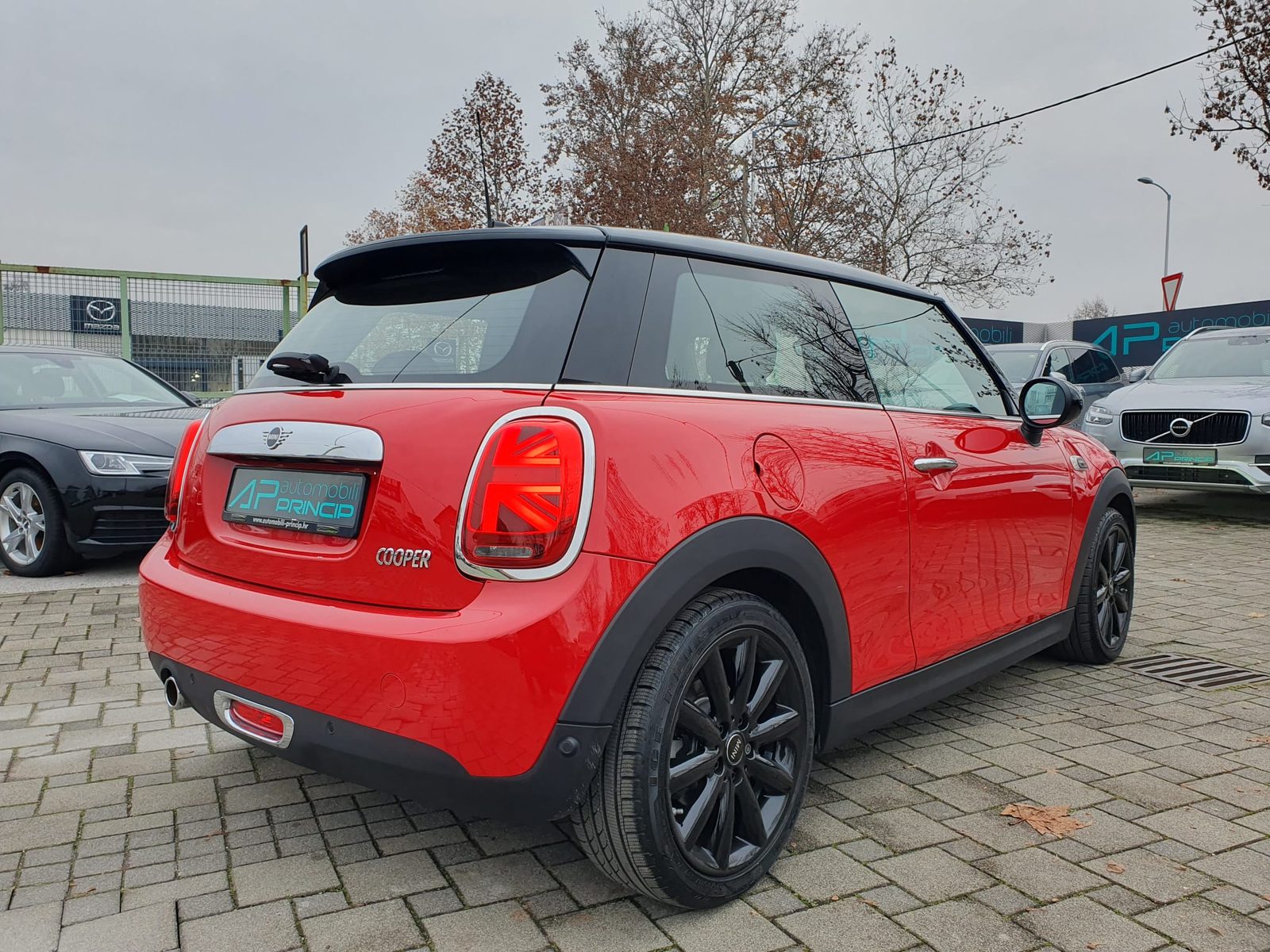 2019 Mini Cooper — fotografija 6
