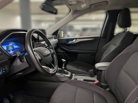 2023 Ford Kuga — sličica 13