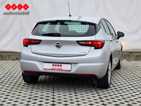 2019 Opel Astra — sličica 3