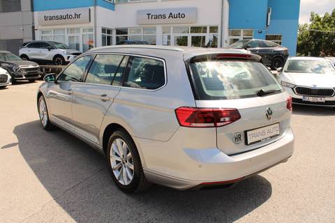2023 Volkswagen Passat Variant — sličica 7