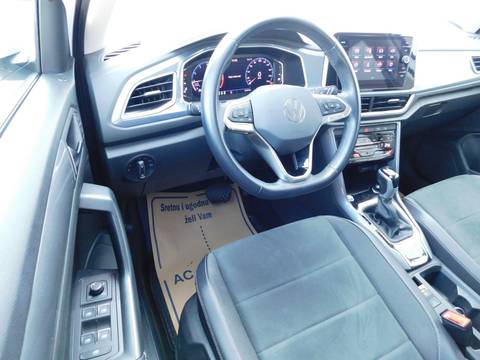 2023 Volkswagen T-Roc — sličica 9