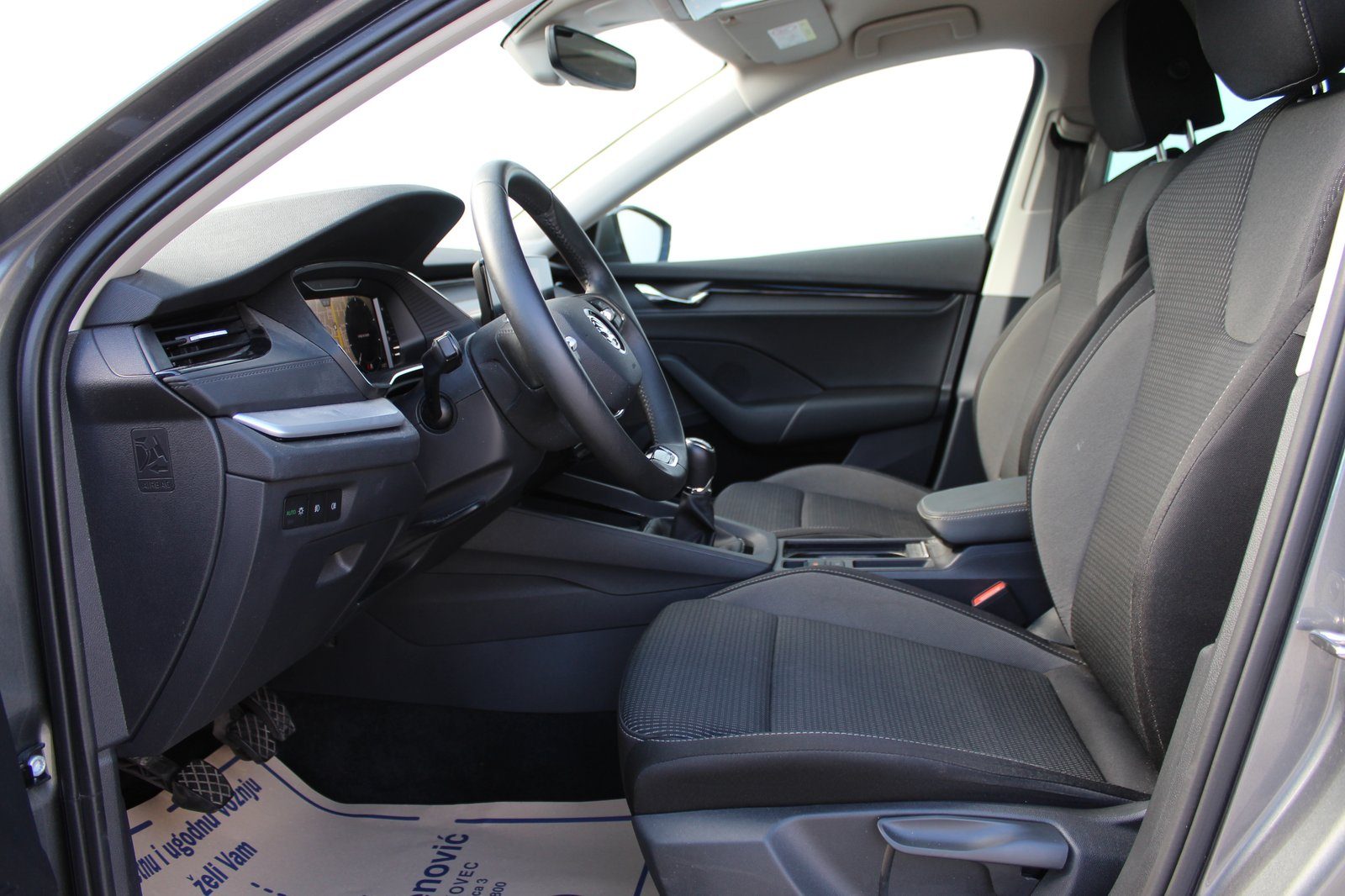 2024 Škoda Octavia Combi — fotografija 8