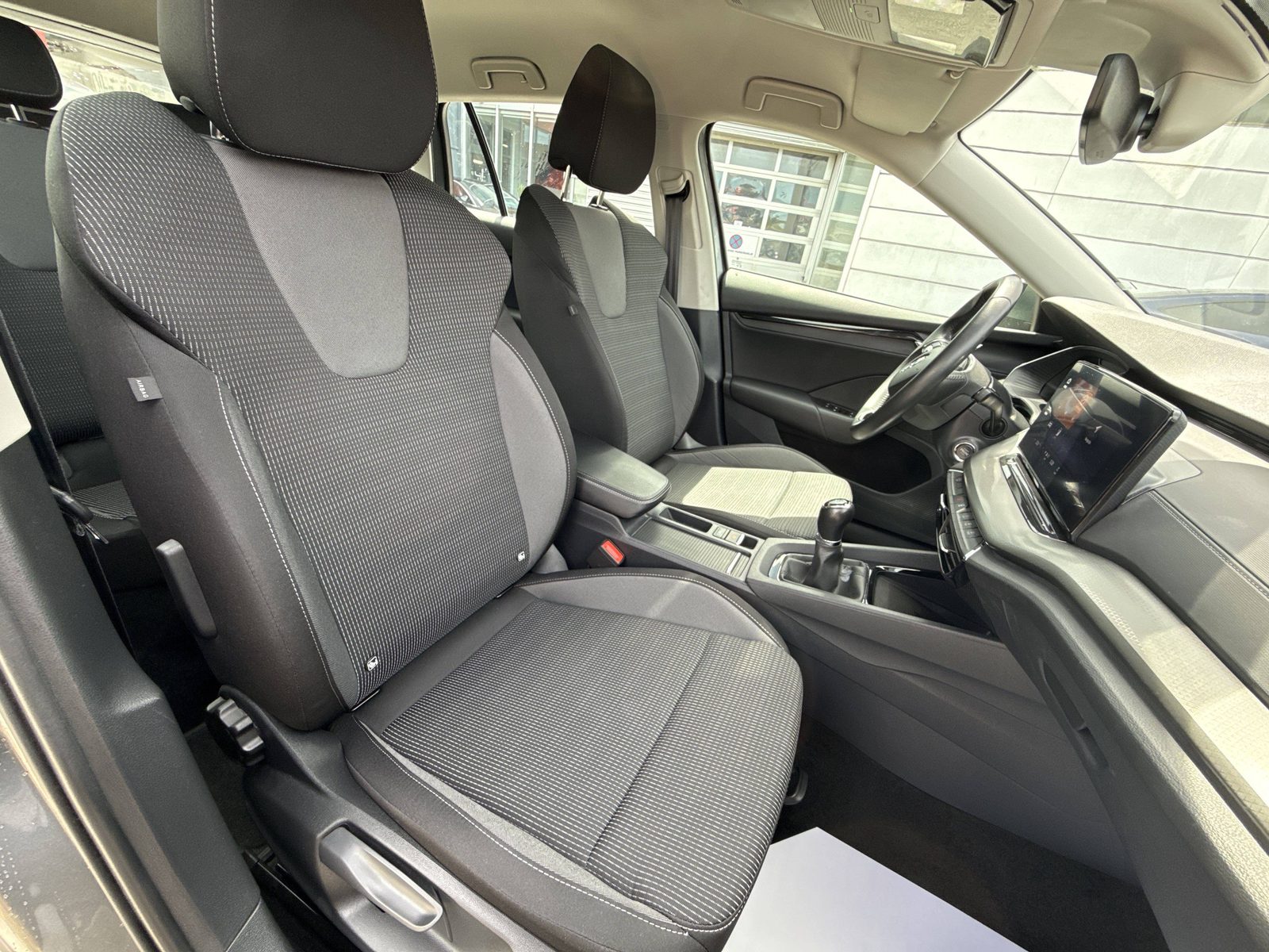 2024 Škoda Octavia Combi — fotografija 23