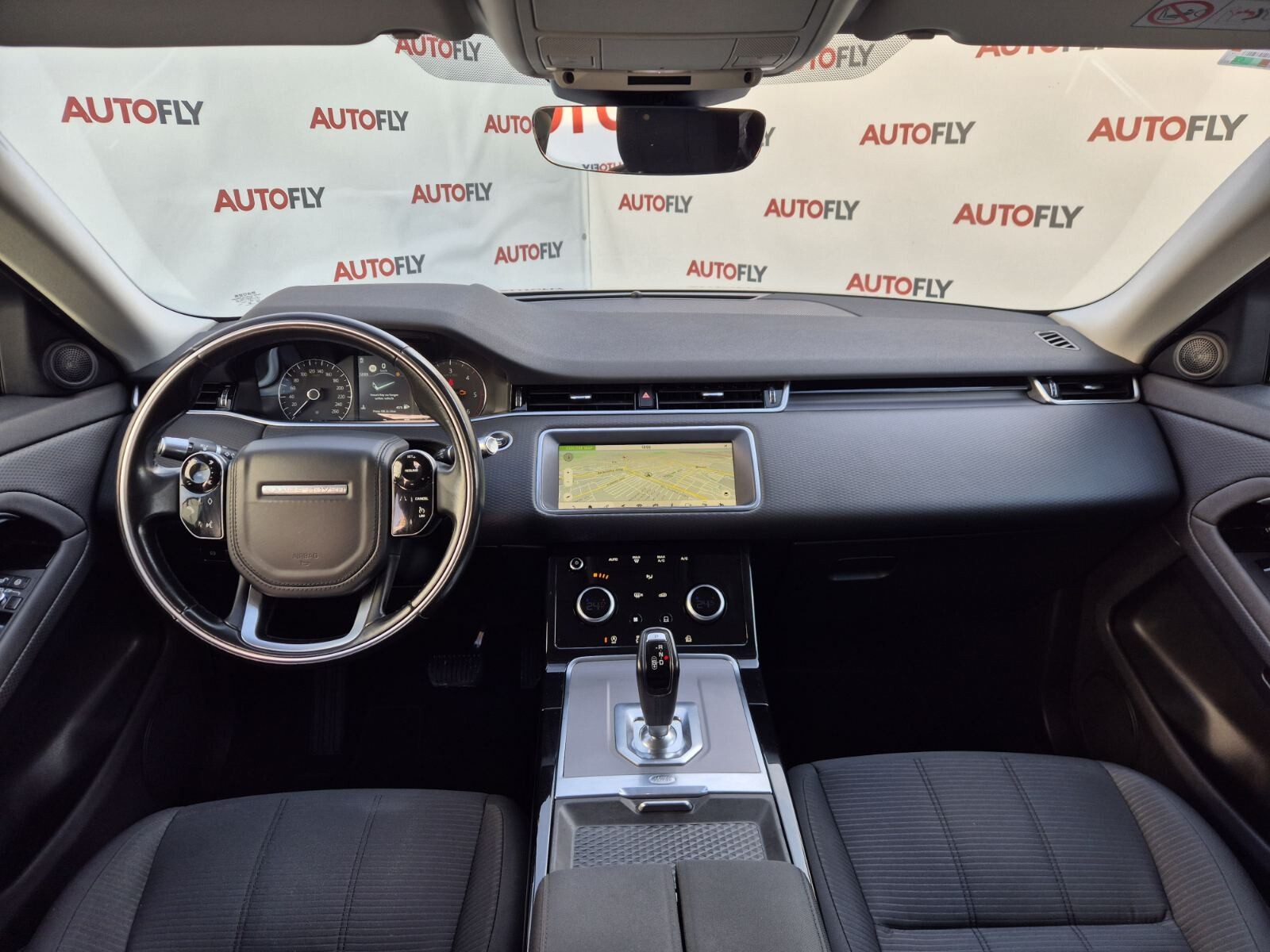 2019 Land Rover Range Rover Evoque — fotografija 12