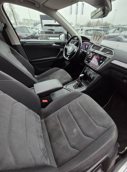2018 Volkswagen Tiguan — sličica 16