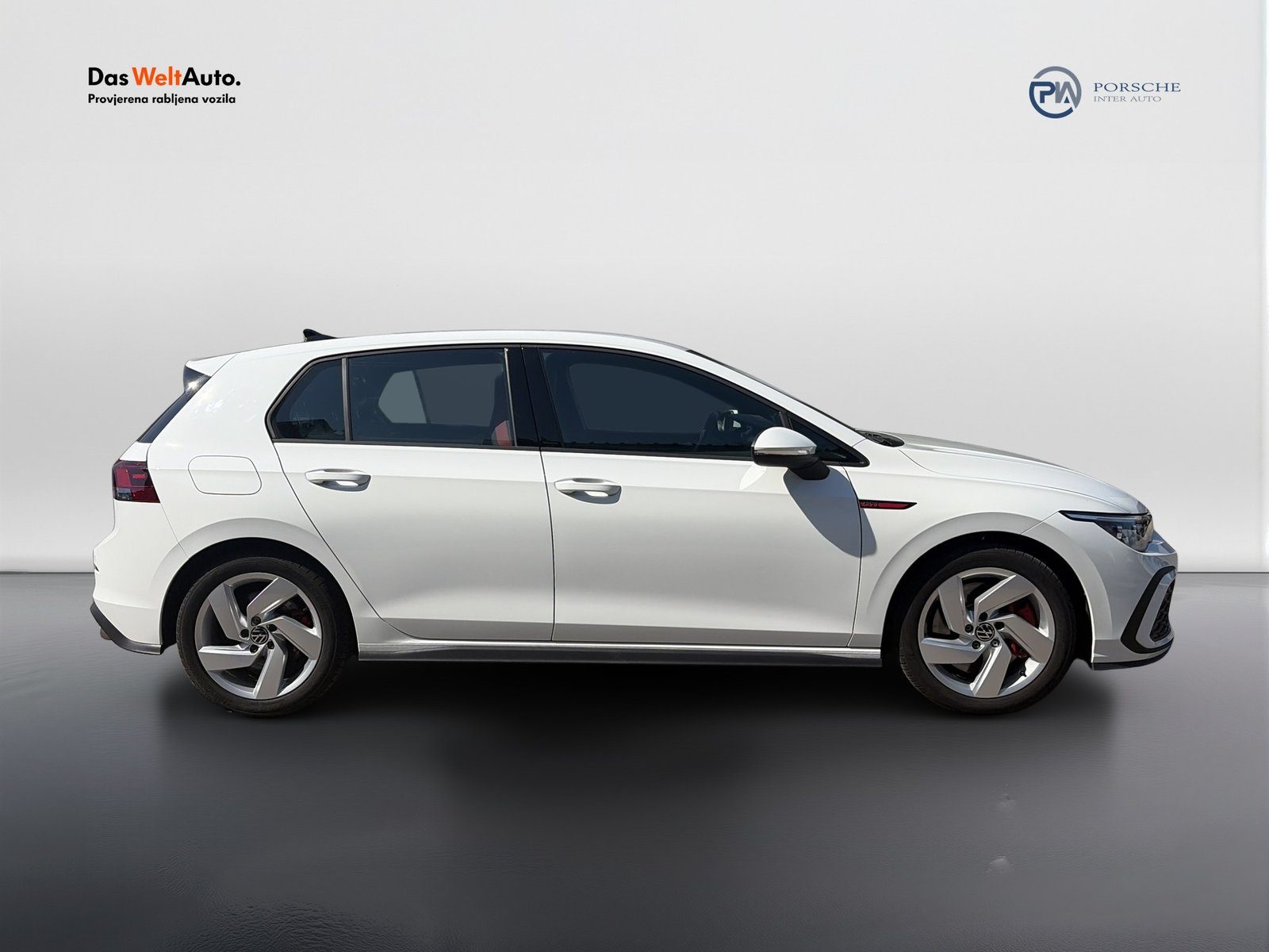 2024 Volkswagen Golf — fotografija 4
