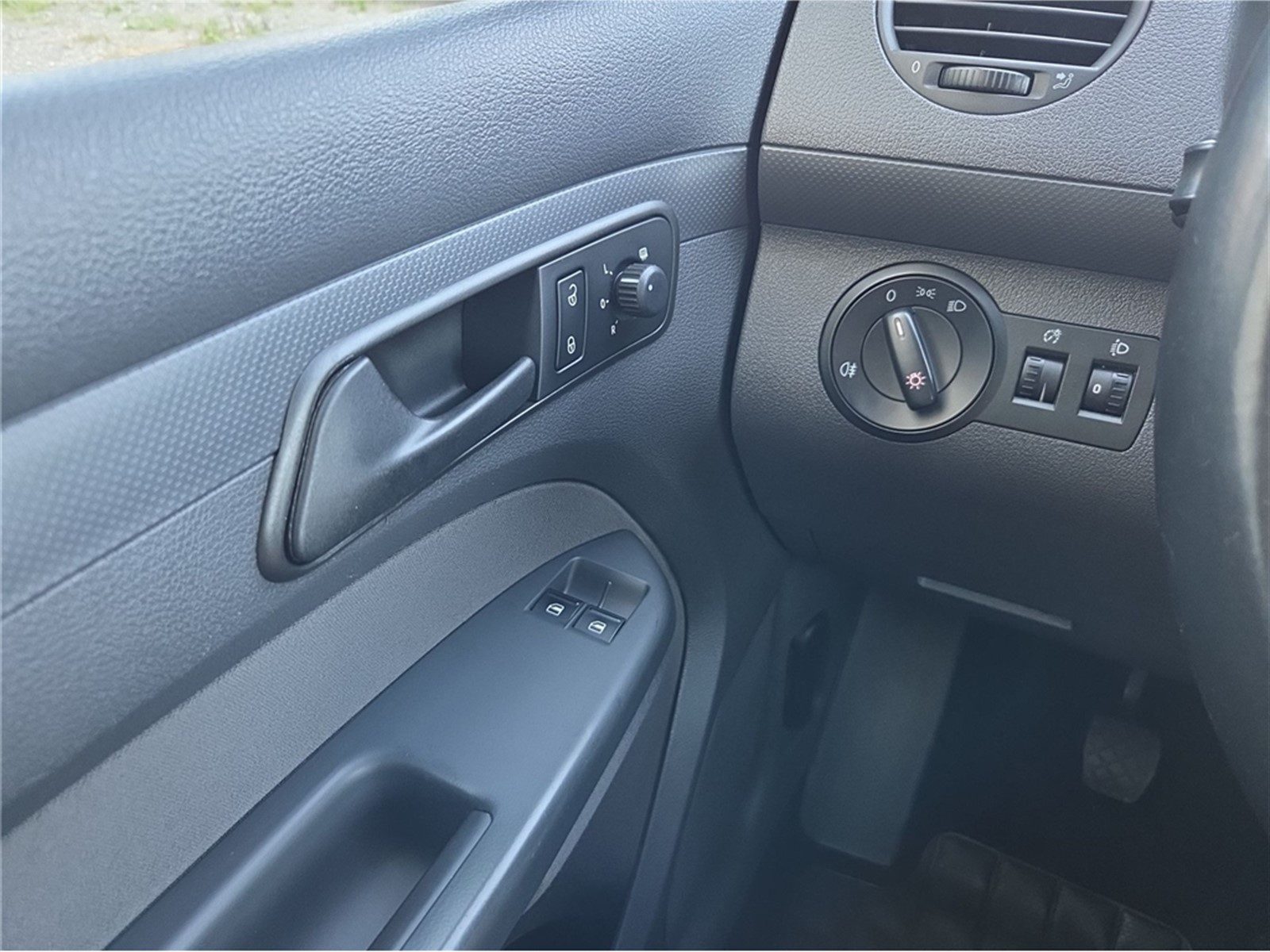 2012 Volkswagen Caddy — fotografija 13