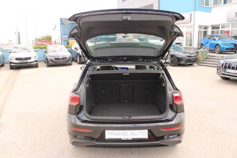 2024 Volkswagen Golf VIII — sličica 9