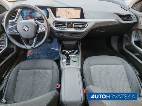 2023 BMW Serija 1 — sličica 10