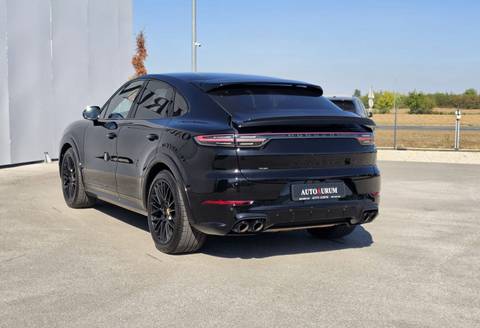 2022 Porsche Cayenne — sličica 3