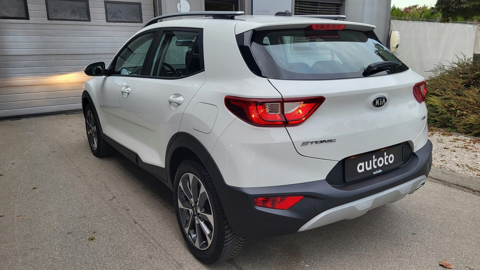 2020 Kia Stonic — fotografija 7