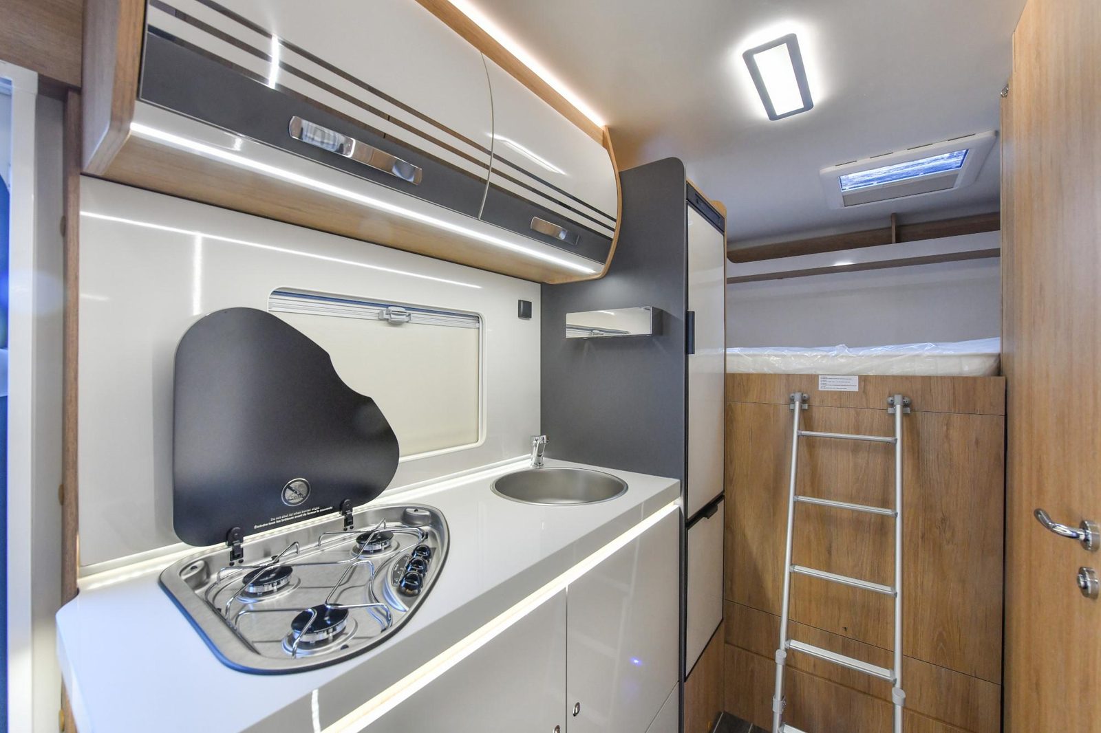 2024 Caravans International Horon 79M — fotografija 12