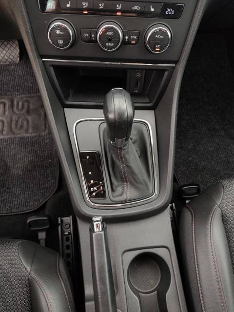 2015 Seat Leon — sličica 7