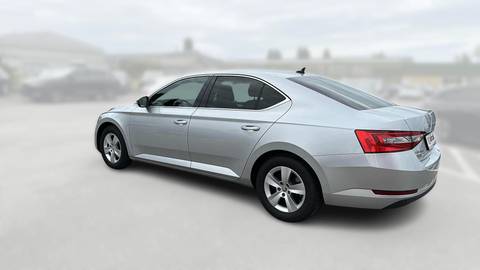 2022 Škoda Superb — sličica 5
