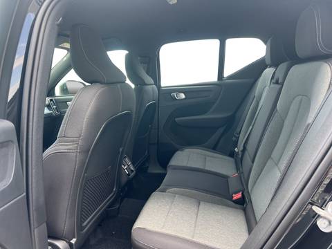 2026 Volvo XC40 — sličica 12