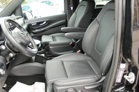 2023 Mercedes-Benz V-klasa — sličica 10