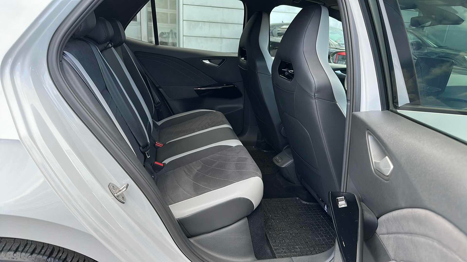 2024 Volkswagen ID.3 — fotografija 10