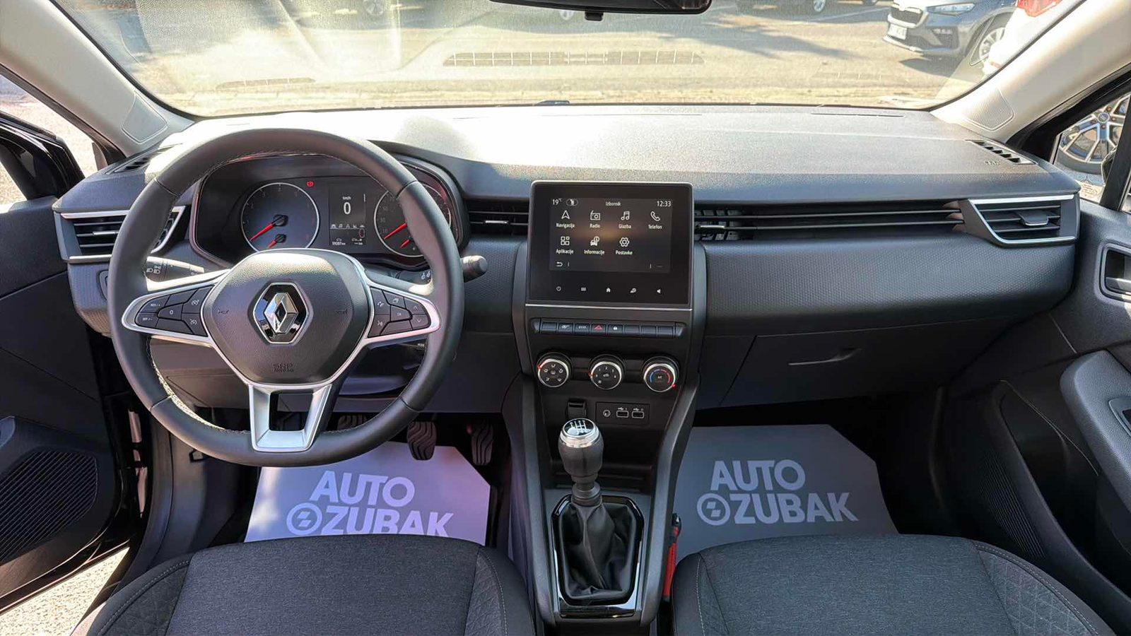 2023 Renault Clio — fotografija 11