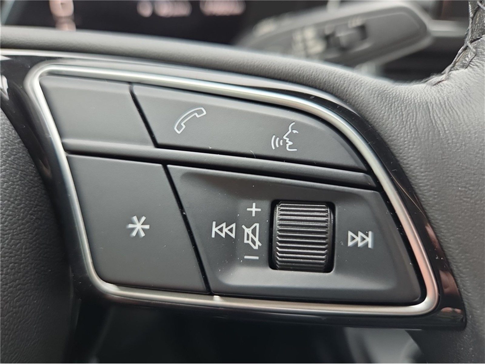 2023 Audi A4 — fotografija 17