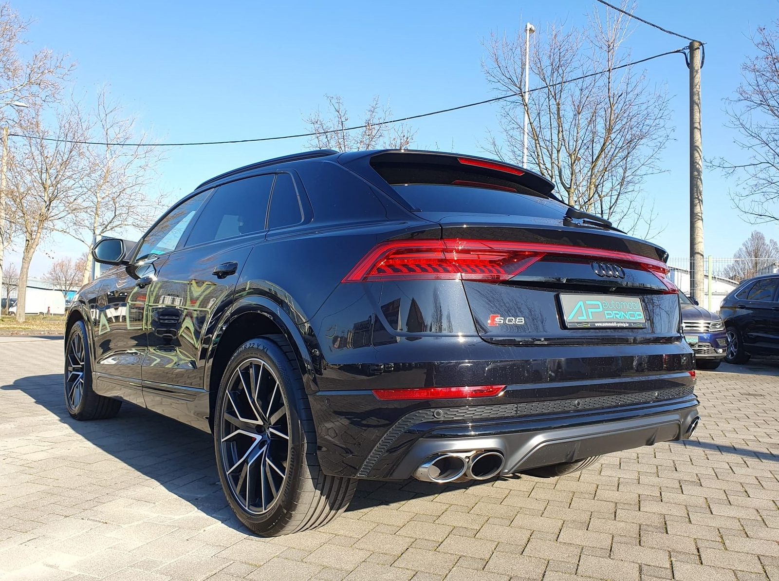 2019 Audi SQ8 S line — fotografija 4