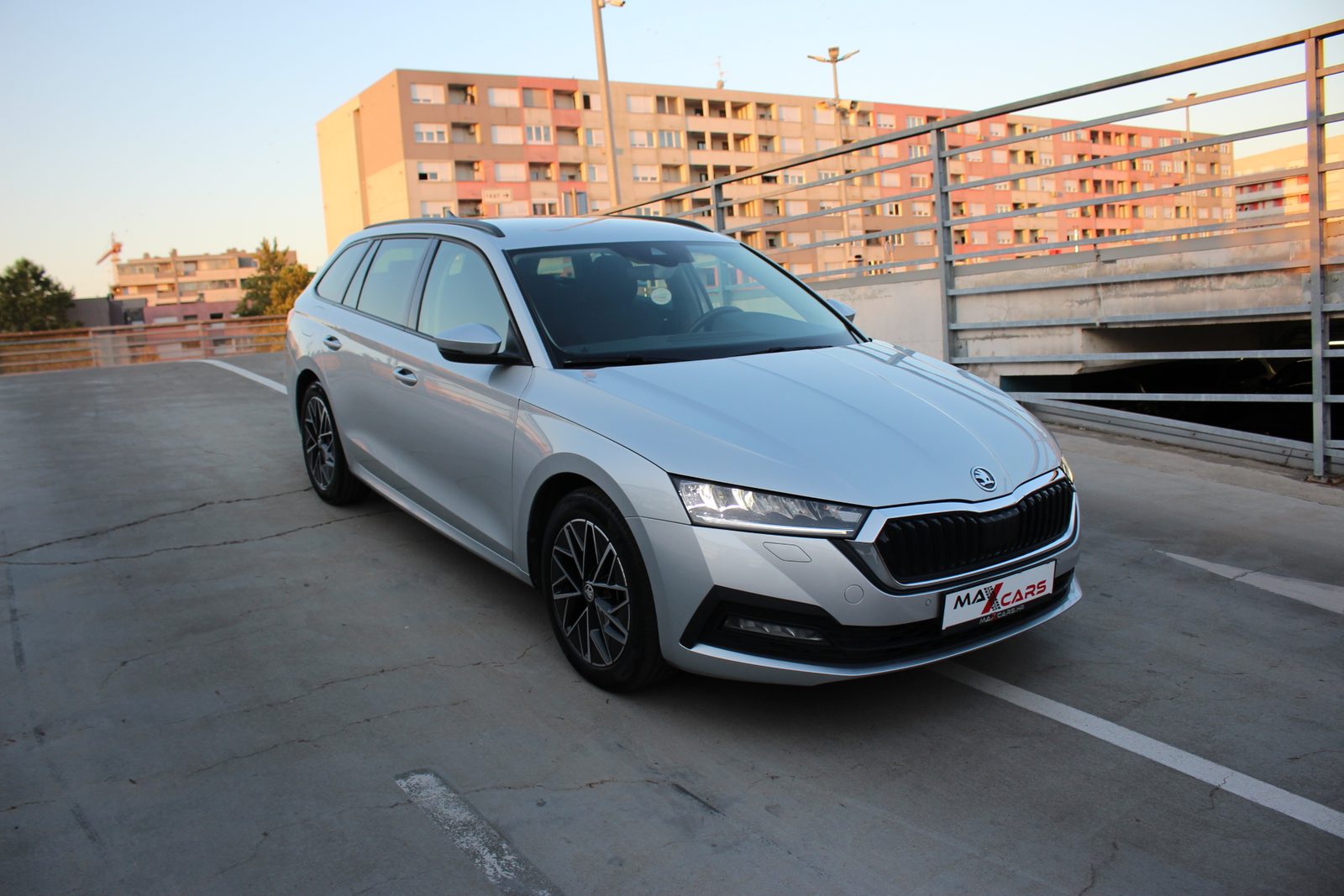 2023 Škoda Octavia — fotografija 13