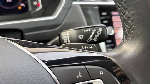 2020 Volkswagen Tiguan — sličica 16
