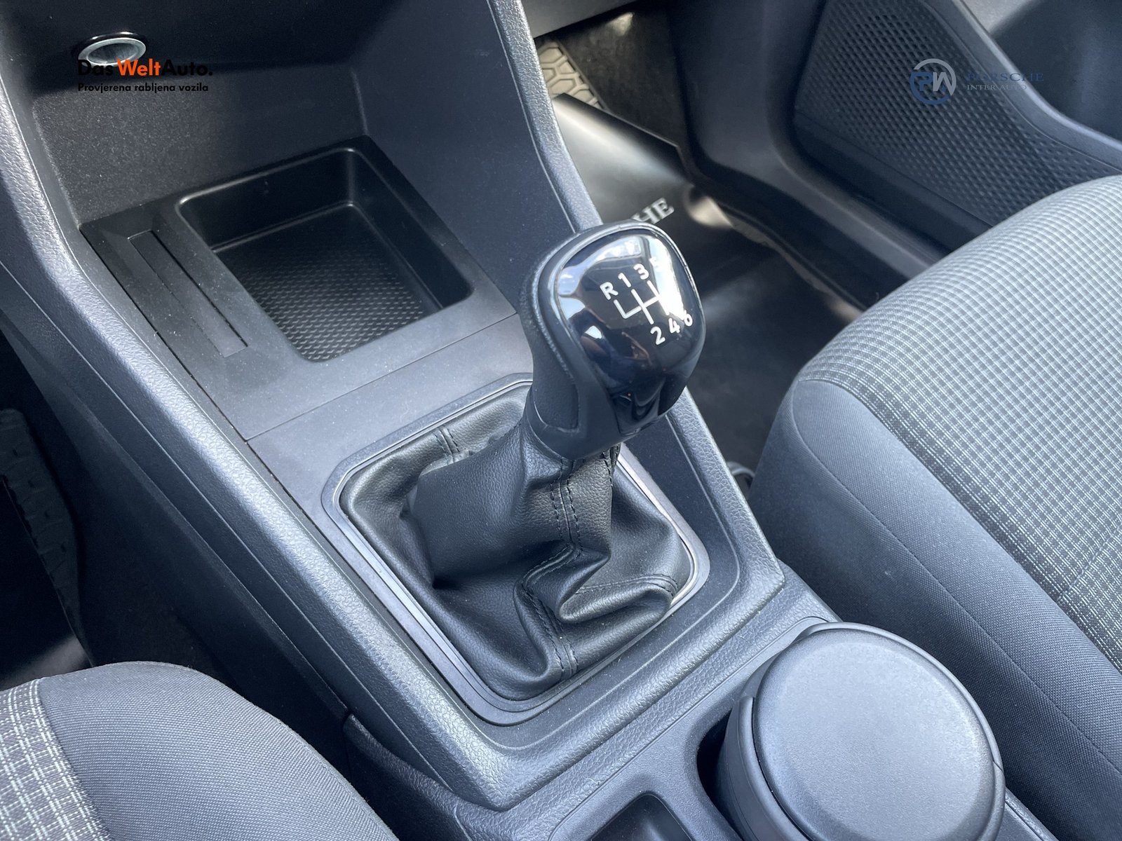 2022 Volkswagen Caddy — fotografija 17
