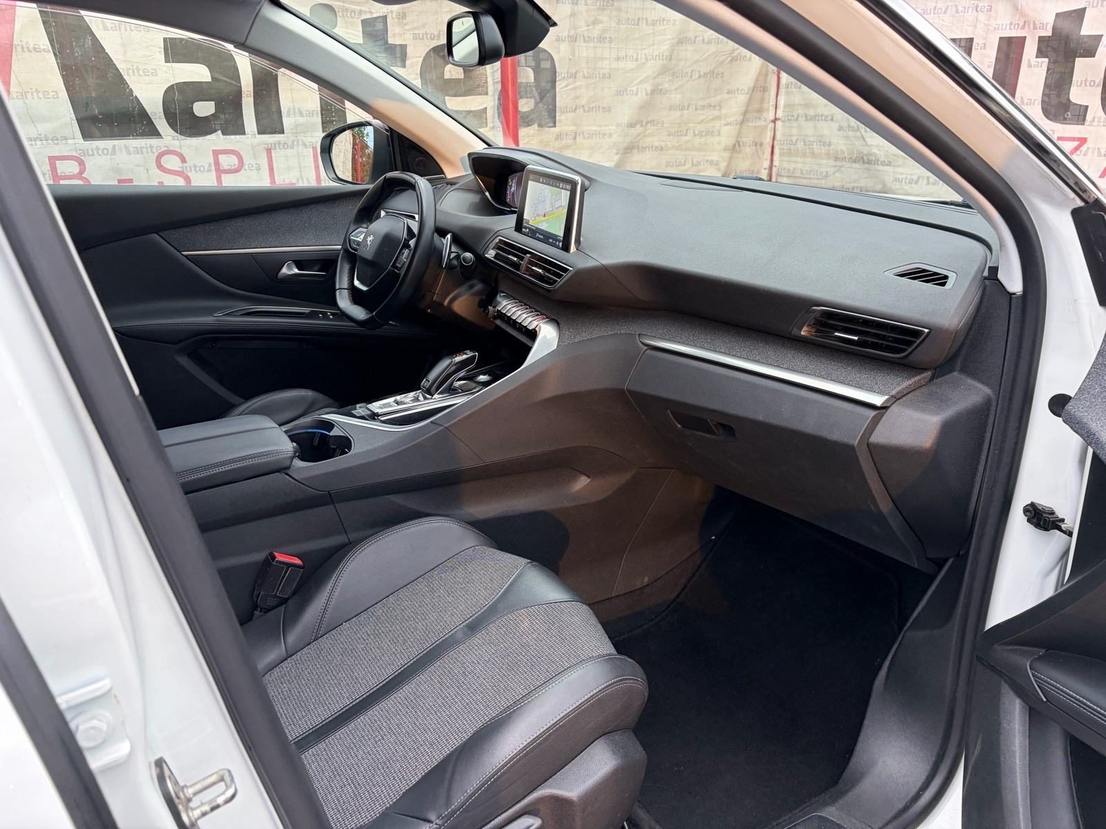2019 Peugeot 5008 — fotografija 15