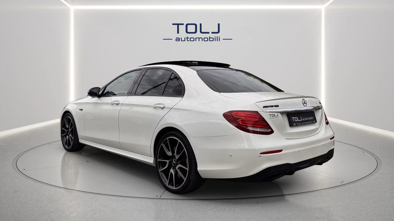2017 Mercedes-Benz E-klasa — fotografija 7