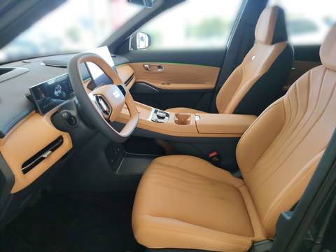 2026 Geely Starray EM-i — sličica 11