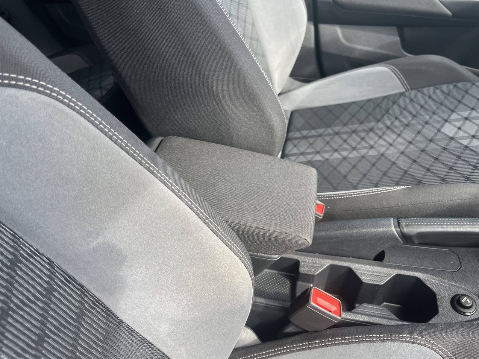 2023 Volkswagen Taigo — fotografija 24